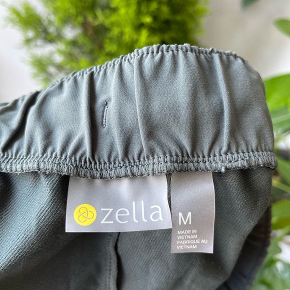 Zella Running Shorts in Khaki Green, M - Picture 15 of 16